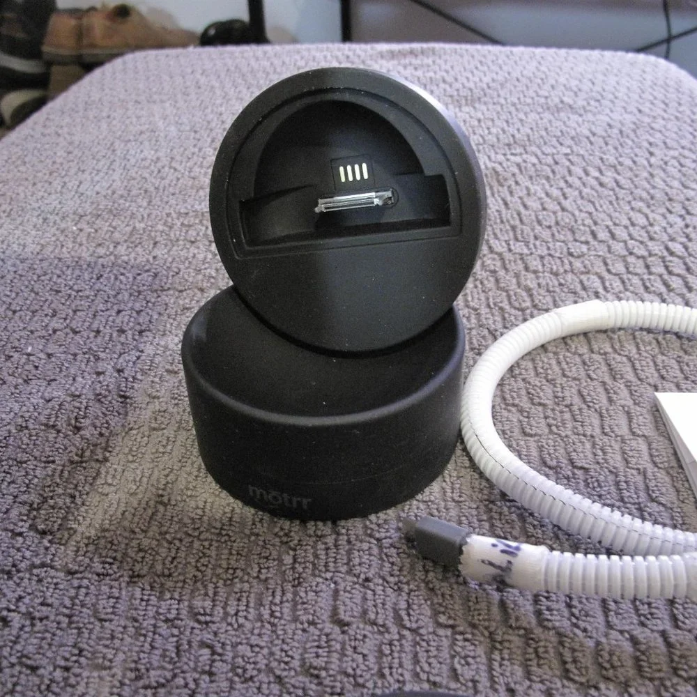 Motrr GL1-0KUN Galileo - App Controlled iOS Robotic Dock for Face Tracking